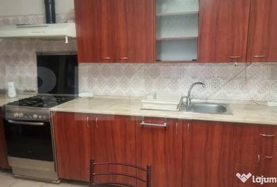 Casă cu 5 camere cu Teren 380 Mp în Central - 4