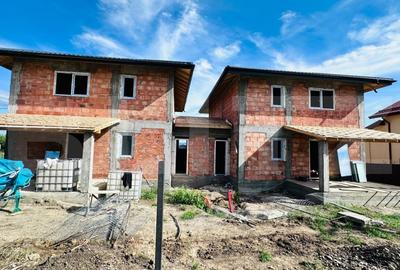 Casa la rosu  4 camere, 106 mp, zona Miroslava - 2