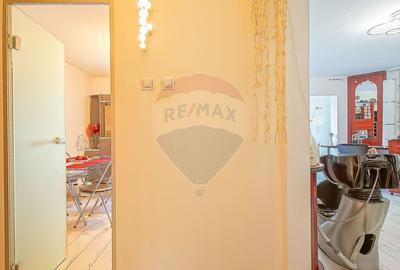 Apartament cu 3 camere decomandat, mobilat în Răcădău - 9