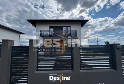 Casă cu 4 camere cu Teren 350 Mp în Rediu - 8