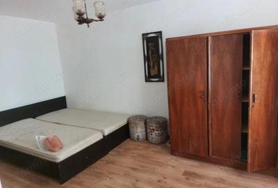 Inchiriez garsoniera - 5