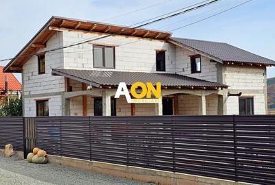 Casă individuală cu 5 camere cu Canalizare în Șard - 1