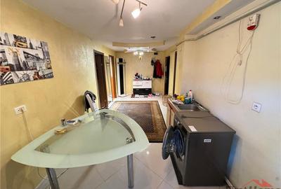 Apartament cu 2 camere decomandat în Brăilei - 7