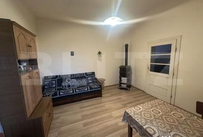 Casă cu 4 camere cu Teren 1371 Mp în Păulești - 10