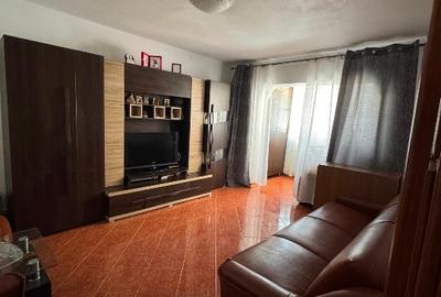Vând apartament 2 camere, Suceava cartier Burdujeni - 1