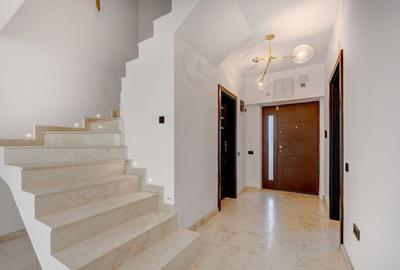 Casă cu 5 camere cu Teren 335 Mp în Central