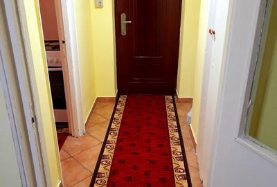 Apartament cu 2 camere semidecomandat în Exterior Vest