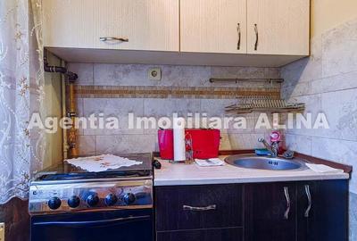 Garsoniera in Deva, zona Dorobanti, 28 mp, decomandata, etaj 3. - 8