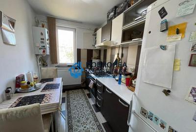 ZONA BIG- 2 CAMERE DECOMANDAT,50 MP. - 3