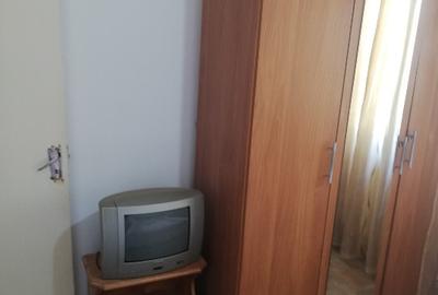 Apartament cu 2 camere semidecomandat în Narcisa - 10