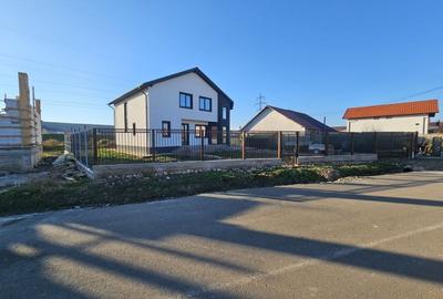 CASA DE VANZARE | VALU LUI  TRAIAN | TEREN CONCESIUNE - 7