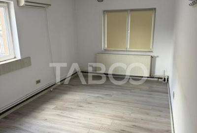Spatiu birou 40mp utili in zona Dambul Rotund Cluj-Napoca de