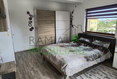 Casă cu 4 camere cu Teren 808 Mp în Stupini - 9
