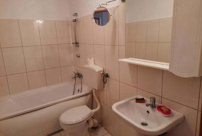 Apartament cu 2 camere decomandat în Gării