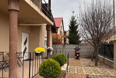 Casă cu 3 camere în Central - 2