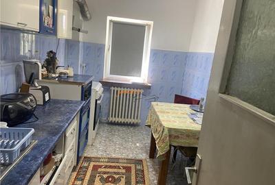 Apartament 3 camere ,zona Politia Judeteana Focsani , et 1/3 - 3