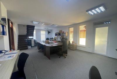 Spațiu de birouri / clinică de vanzare - 23