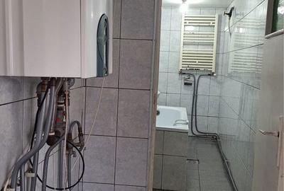 Casă cu 3 camere în CFR - 2