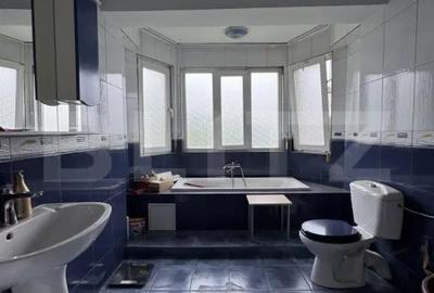 Casă cu 7 camere cu Teren 230 Mp în Central - 15