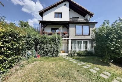 Casă cochetă cu teren generos și panoramă Chinteni - 28