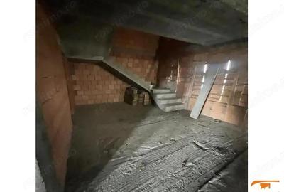 Casa la rosu P+M 129 mp ULIUC - 17