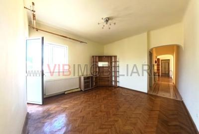 Vilă interbelică - 5 apartamente - curte privată - Strada Sirenelor - 22
