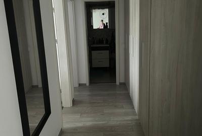 Apartament cu 3 camere decomandat în Titan - 7