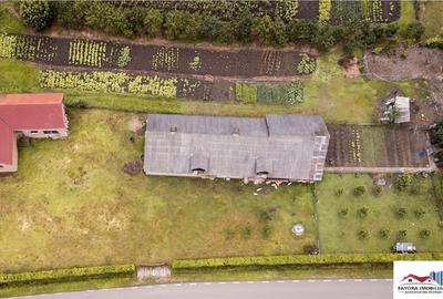 Casa de Zona Batos cu Oportunitati Maxime de Dezvoltare - 1