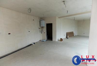 Spațiu comercial, de 69 mp, în Central - 9