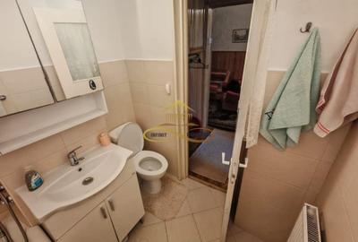 Apartament cu 3 camere decomandat, mobilat în Alexandru cel Bun - 20