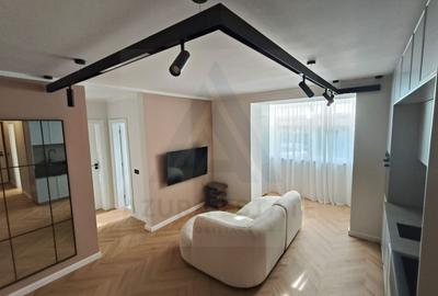 Apartament cu 3 camere decomandat în Hipodrom 2 - 13