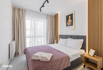 Apartament cu 3 camere, mobilat în Tractorul - 5