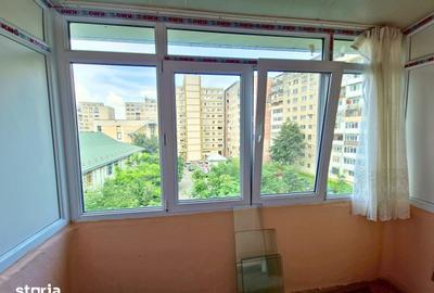 Apartament cu 2 camere semidecomandat în Ostroveni