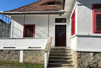 Casă cu 2 camere cu Teren 1000 Mp în Sub Arini - 8