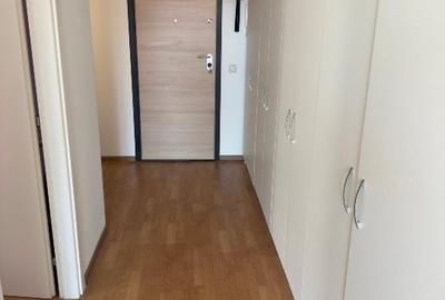 Apartament de vânzare cu două camere și loc de parcare în complex comercial Esti - 3