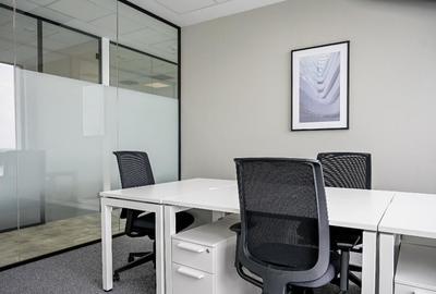 Birou privat pentru 1 persoana Regus Vox Technology Park - 2