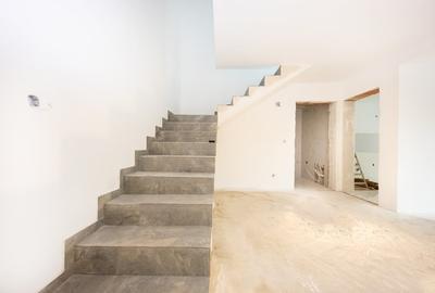 Duplex cu 4 camere cu Canalizare în Lunca Cetățuii - 3