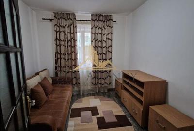 Apartament cu 3 camere decomandat în George Enescu - 4