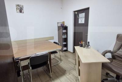 Casă cu 4 camere cu Teren 5423 Mp în Petrești - 6