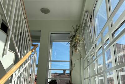 Apartament cu 4 camere în Central - 8