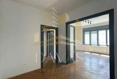 Apartament cu 4 camere semidecomandat în Central - 2