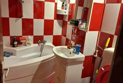Apartament 2 camere Rovinari langa parcul central