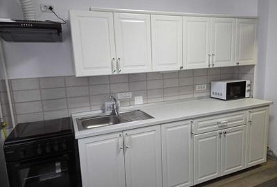 Apartament cu 3 camere decomandat în Spitalul Județean - 14