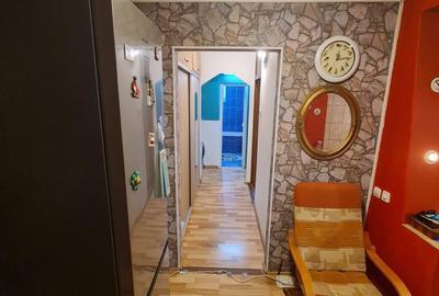 Apartament cu 2 camere decomandat în 1 Mai - 5