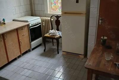 Apartament cu 2 camere decomandat în Drumul Taberei