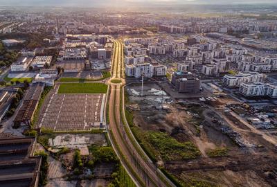Teren Construcții intravilan de 4236 mp, în Tractorul - 9