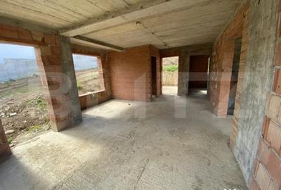 Casă cu 3 camere cu Teren 500 Mp în Central - 13