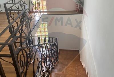 DE VANZARE Vila de vacanta in Pucioasa /Dambovita - 20