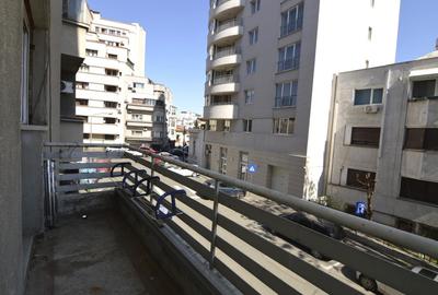 VANZARE APARTAMENT 4 CAMERE ULTRACENTRAL - ARMENEASCA - 34