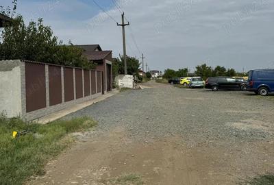 Teren de 10000 mp, în Central